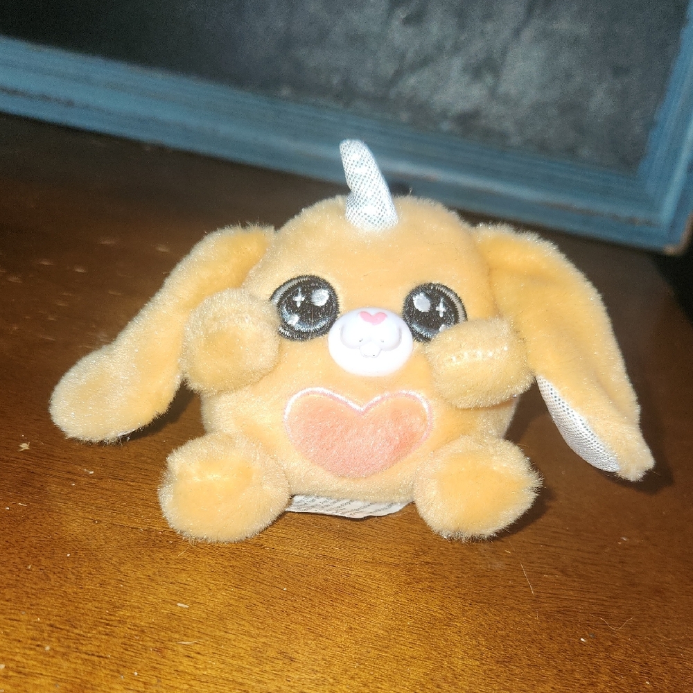 ZURU Rainbocorns Sparkle Heart Surprise Orange Bunny Unicorn Plush 5" Mini Toy